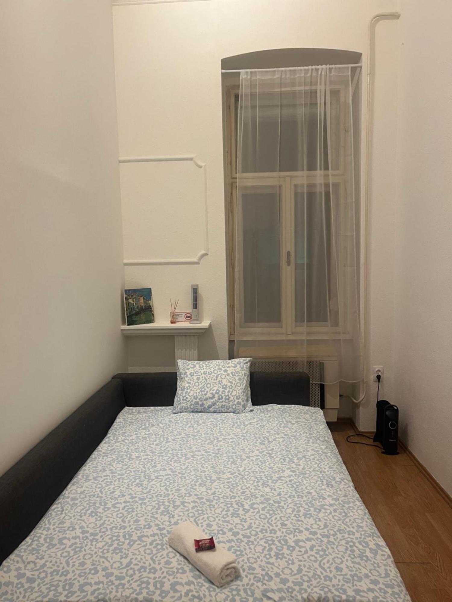 Lt 2 Apartment