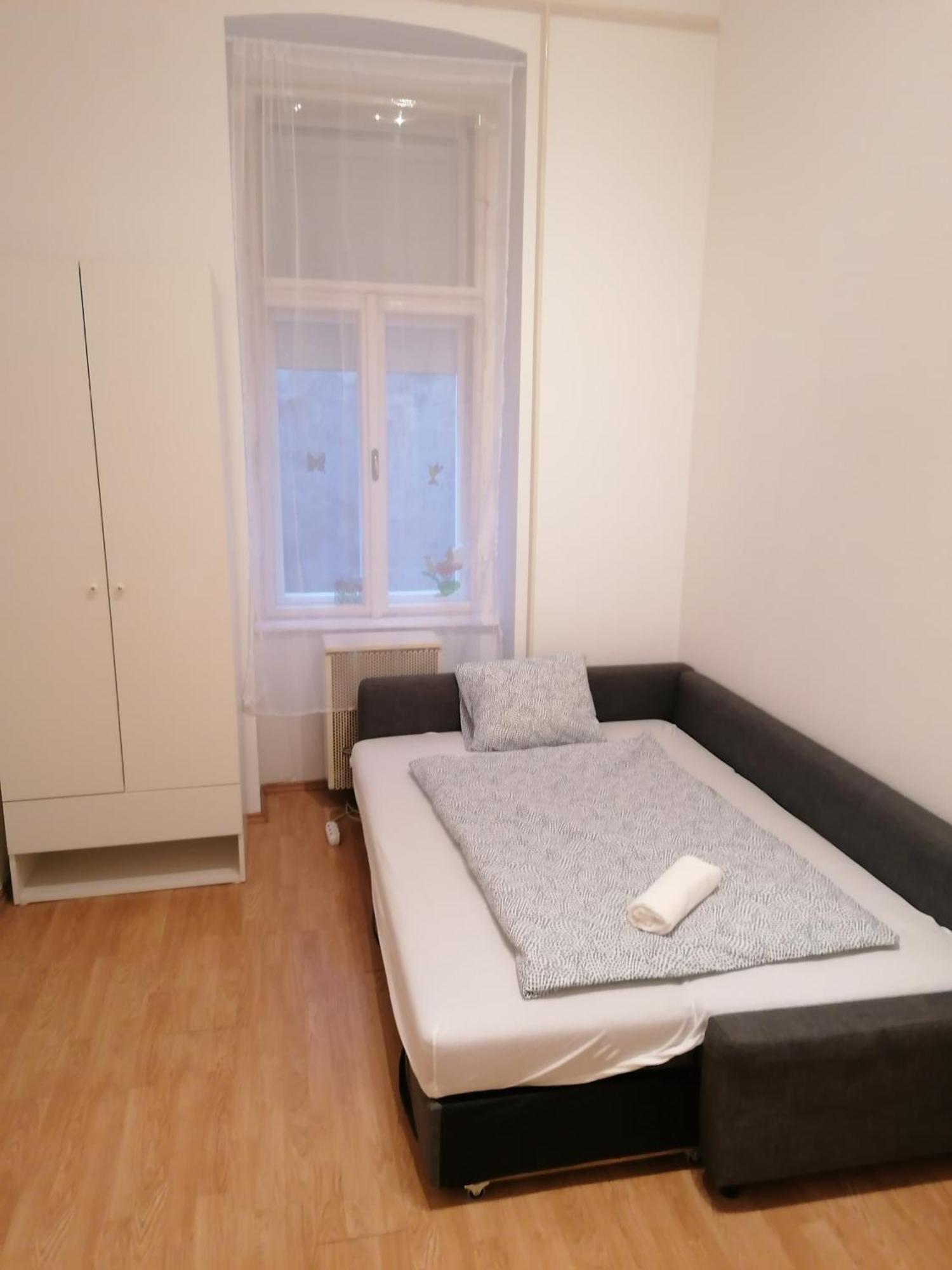Lt 2 Budapest